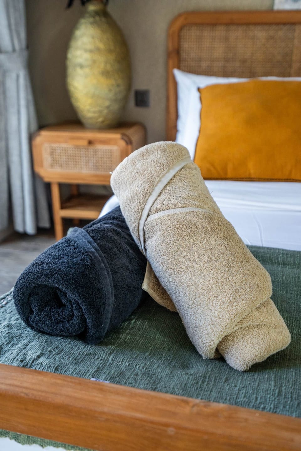 Thula Lembongan Villas Oceanview Bedroom towels