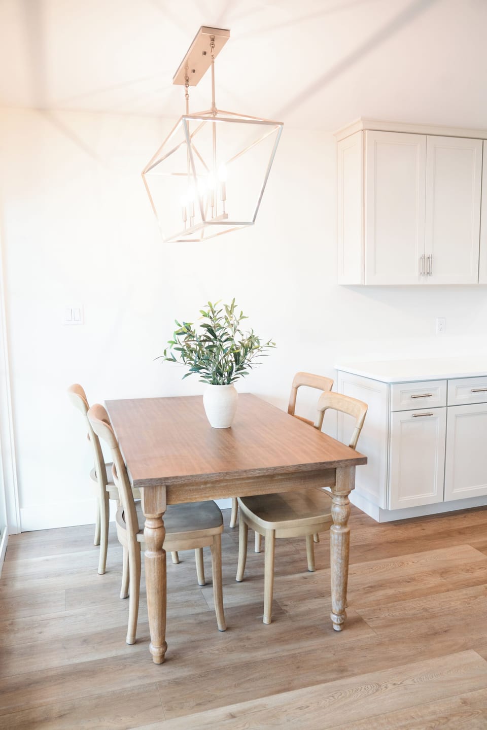 Enjoy a family meal in this cozy dining area