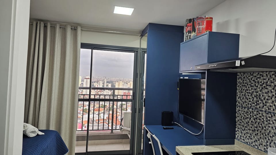 Studio | City view