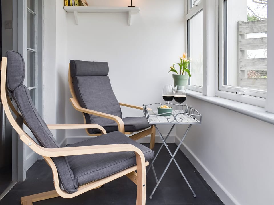 Sun room | Irisdene, Tintagel