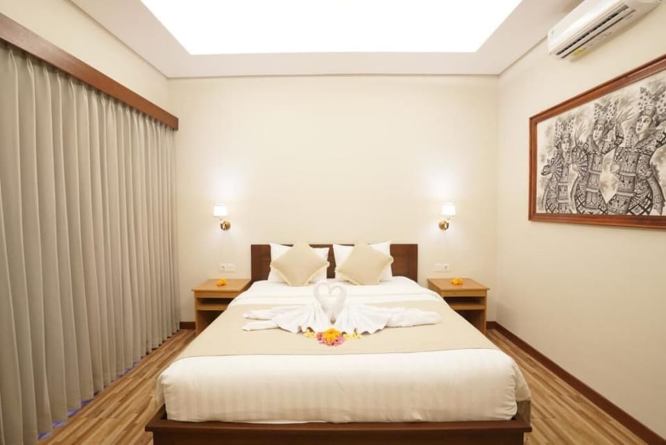 Double Room, Balcony, Pool View | Desk, laptop workspace, iron/ironing board, free WiFi
