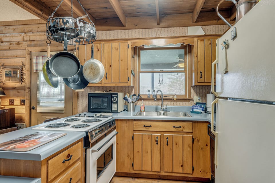 Kitchen | 1st Floor