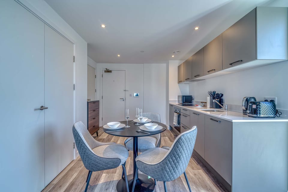 Kitchen / Dinner