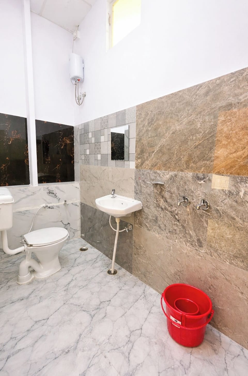 Shower, rainfall showerhead, slippers, bidet