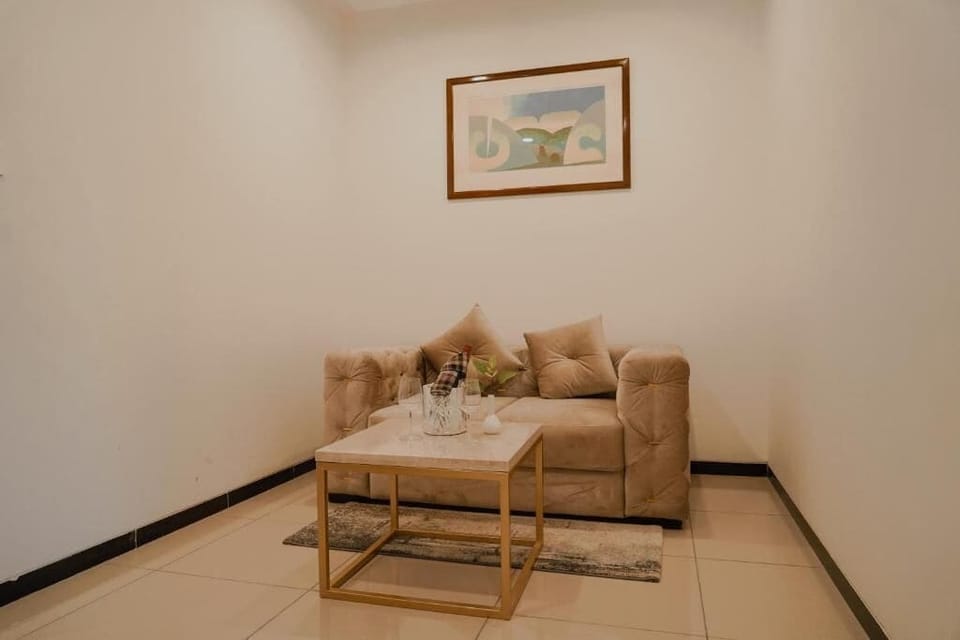 Suite, Balcony, Pool View | Living area | TV