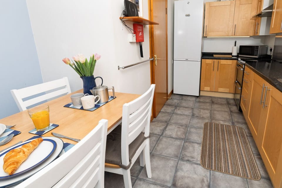 Kitchen and dining area