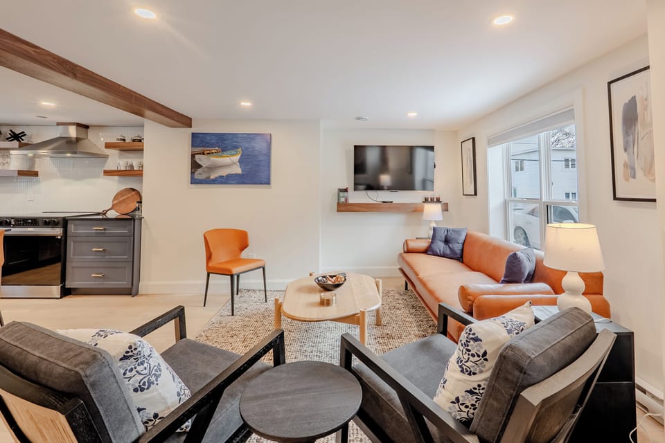 Cozy living area with Smart TV & seating