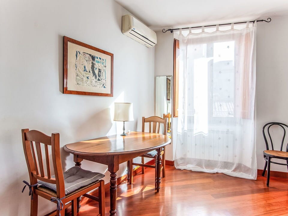 Furniture, Interior Design, Flooring, Floor, Wood, Table, Room, Wood Flooring, Ceiling, Lighting
