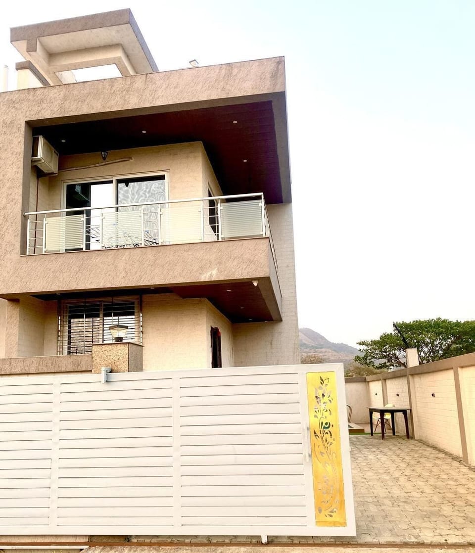 Villa | Exterior