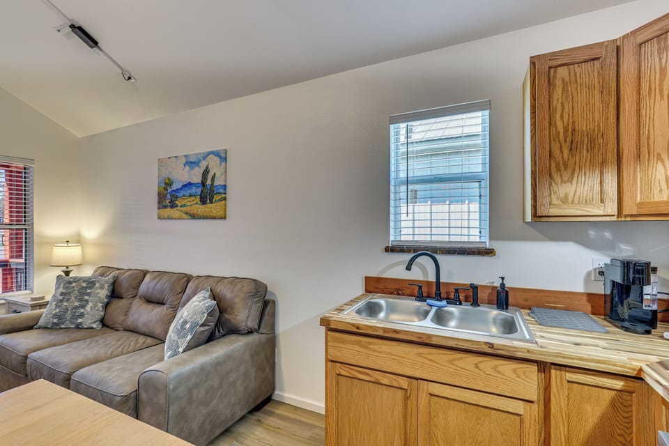 House (1 Bedroom) | Interior
