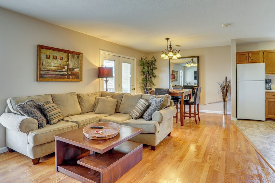 Apartment (2 Bedrooms) | Front of property