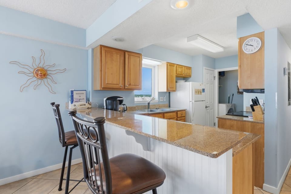 Boardwalk 587 Kitchen Counter Seats 2
