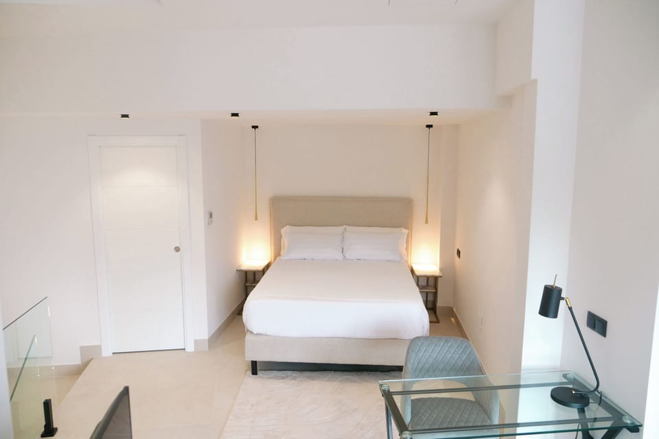 Deluxe Apartment, Garden View | Iron/ironing board, free WiFi