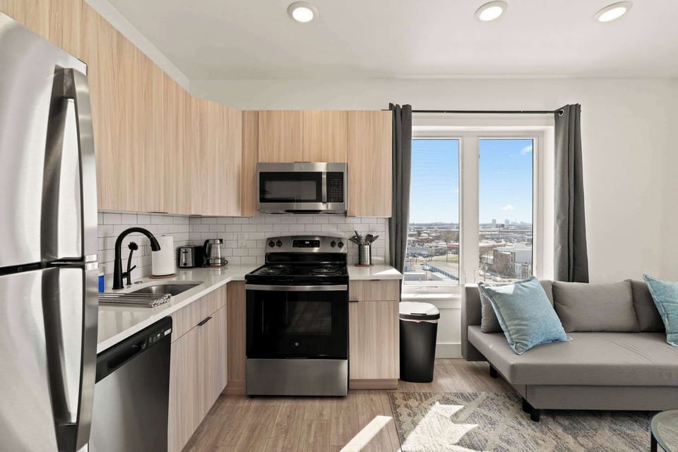 Full Kitchen