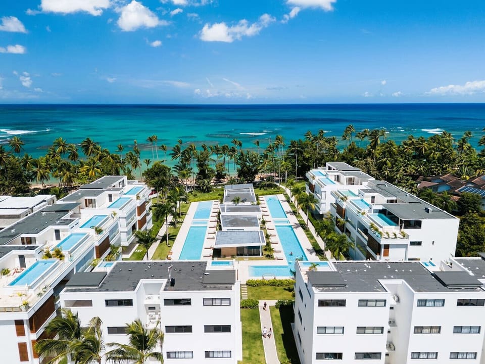 Oceanfront luxury meets modern comfort at Residencial Sol de Arena