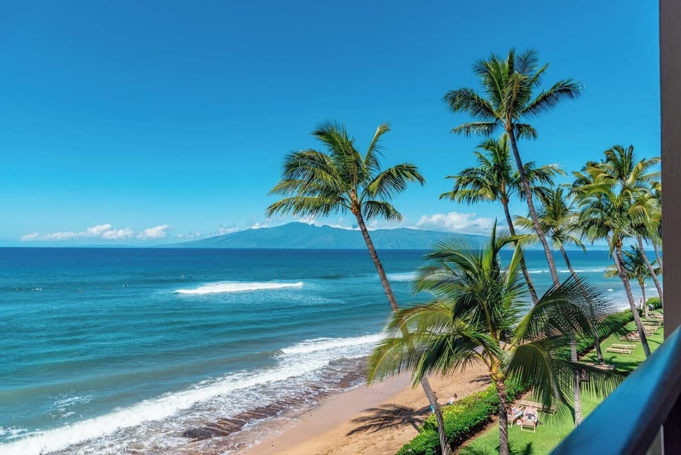 Welcome to The Mahana Unit 419, your luxury paradise awaits!     MAH-419