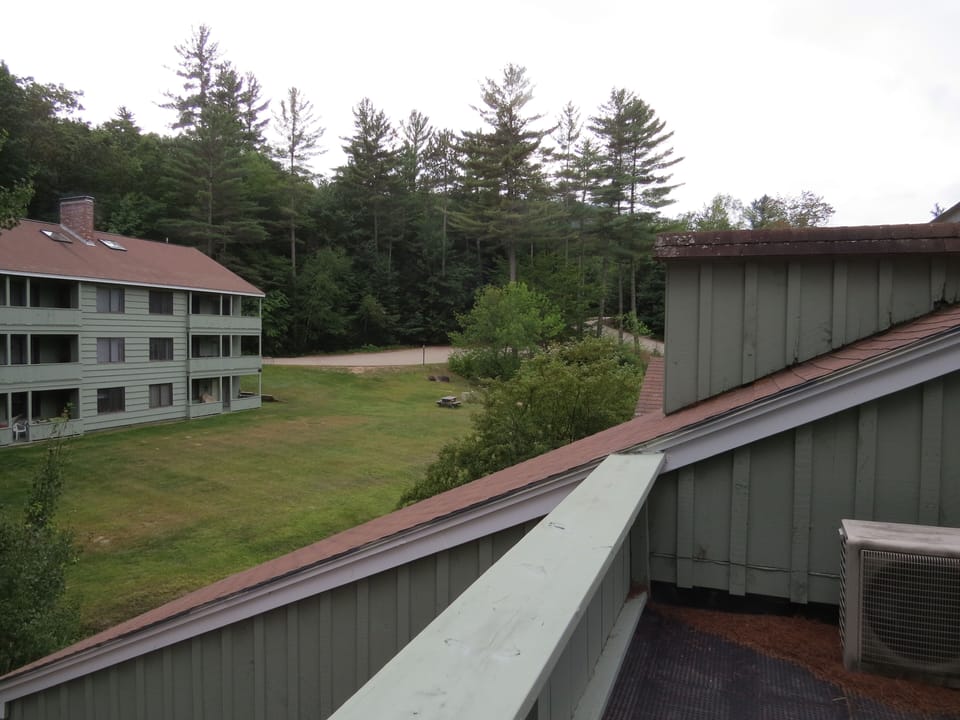 Upper Deck