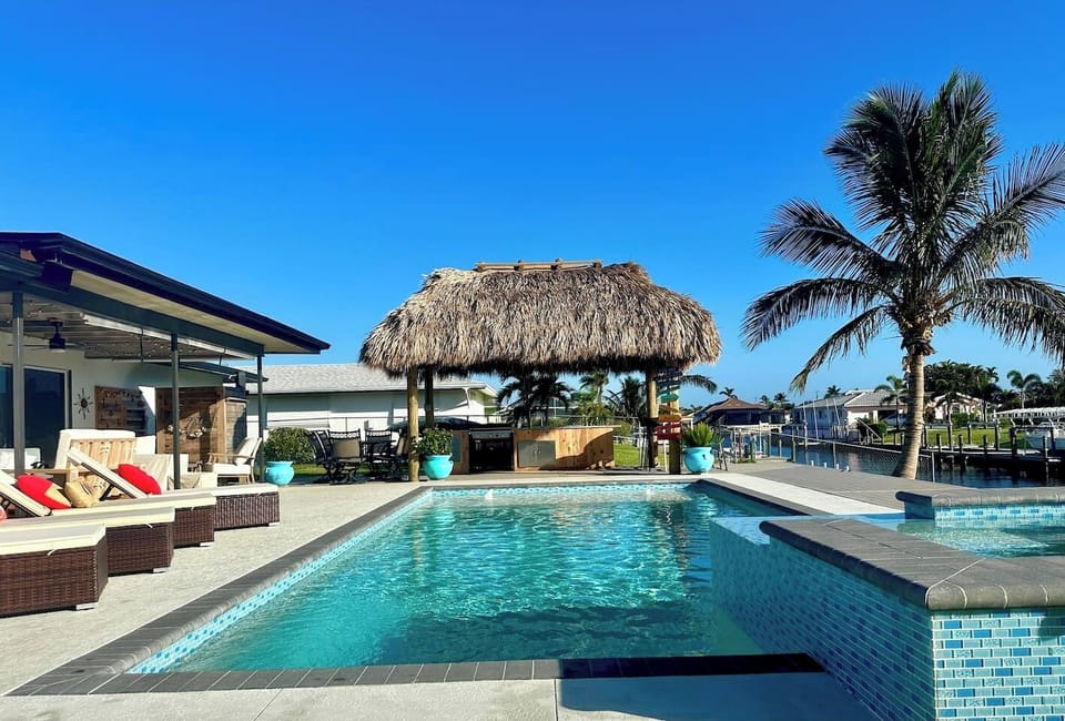 Saltwater pool and SPA