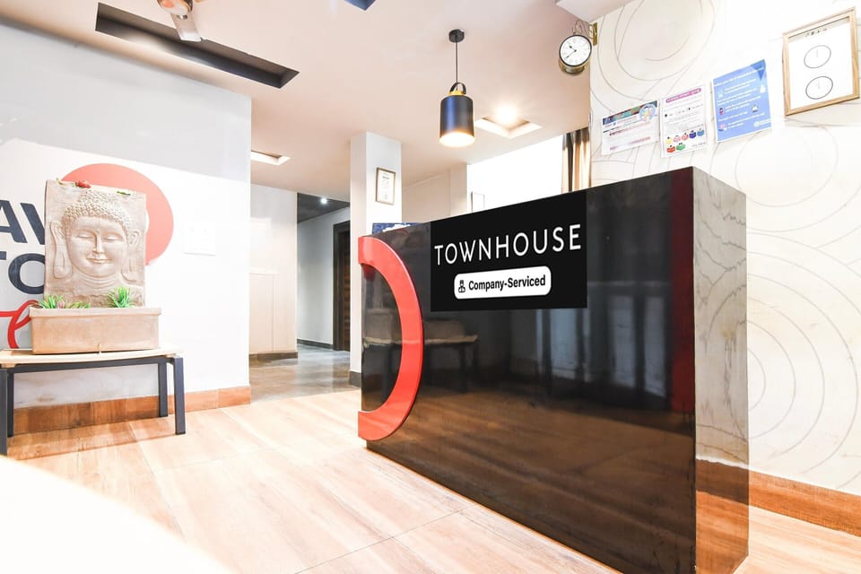 House | Reception
