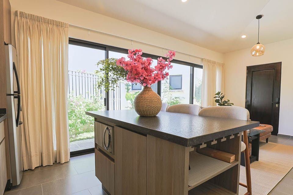 Family House, 2 Bedrooms, Patio | Private kitchen