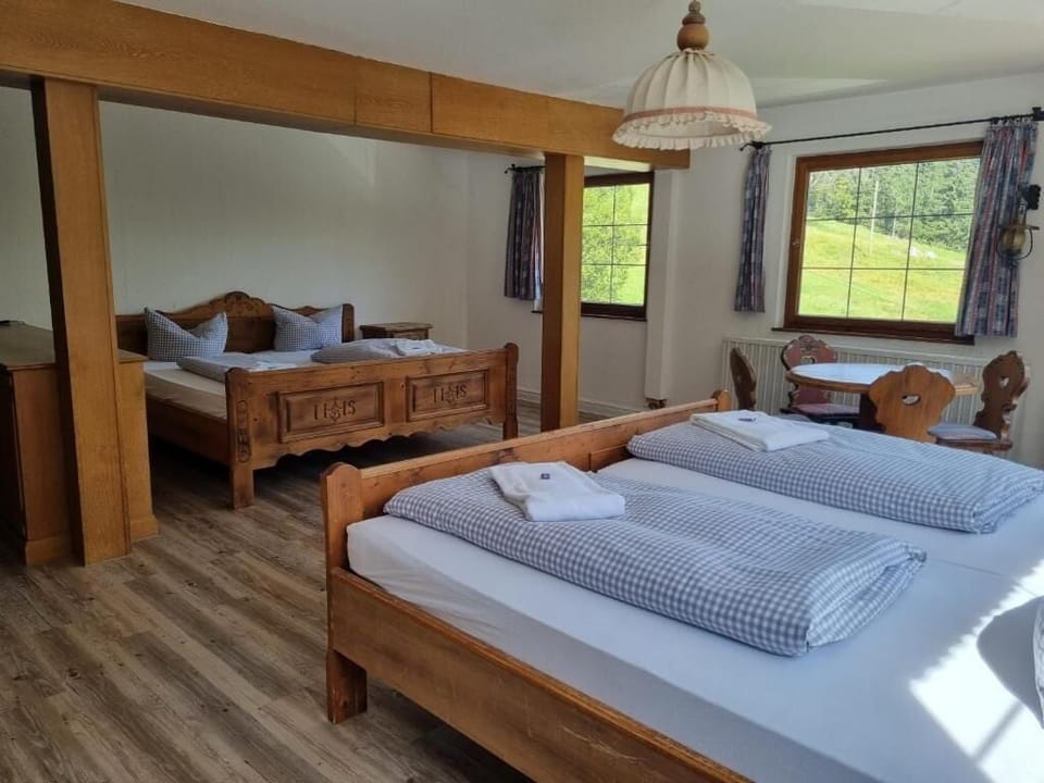 Quadruple Room, Mountain View