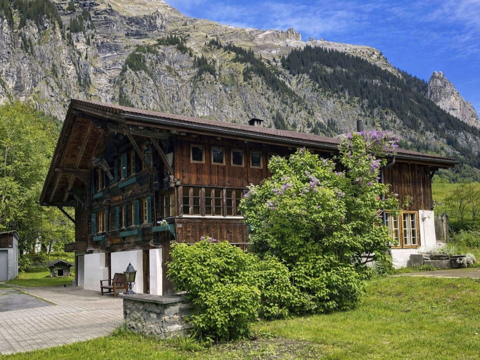 Mountain Range, Valley, Alps, Massif, Ridge, Summit, Mountain Village