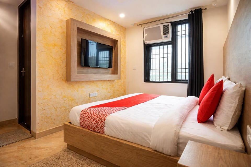 Economy Double Room, City View | Desk, free WiFi
