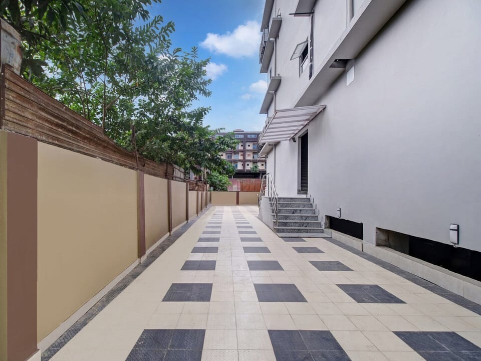 House | Property grounds