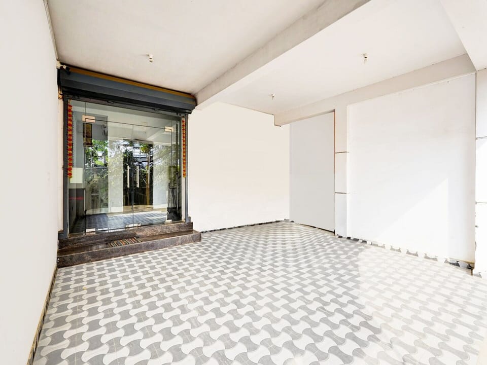 House | Reception