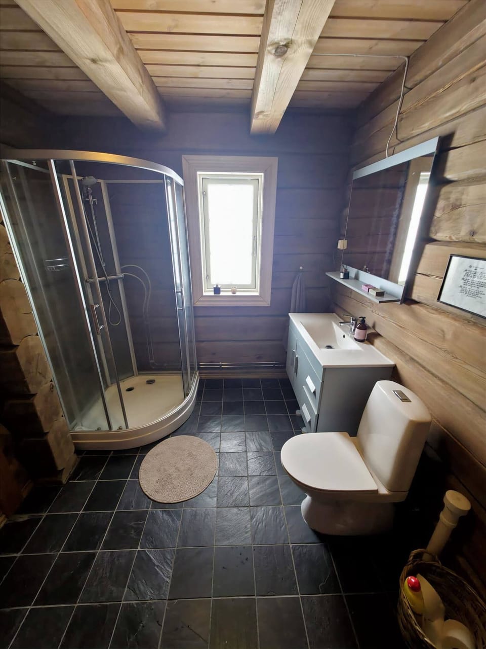 Solberglia 380 - Sauna, Hot Tub and Fireplace Cabin in Innlandet