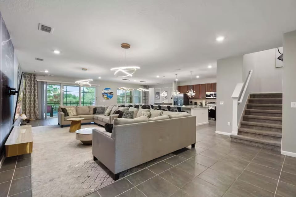 Incredibly large, spacious and luxurious open concept 