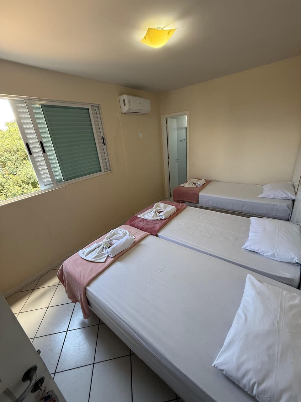 Standard Triple Room | Free WiFi