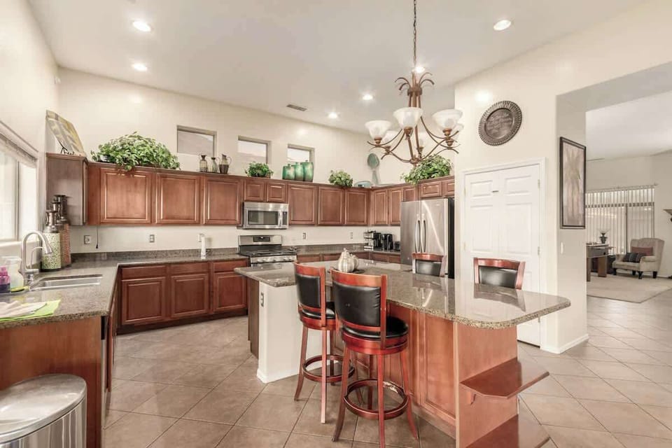Fully stocked kitchen with modern appliances — everything you need to cook your favorite meals with ease.