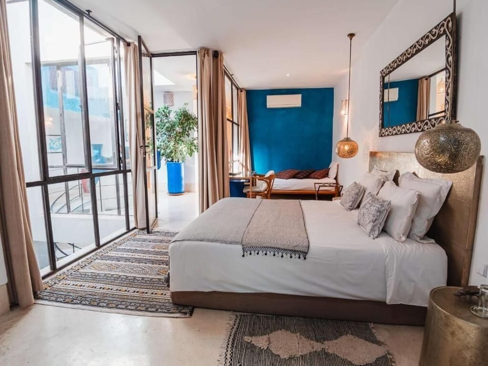 Deluxe Double Room, Balcony, Courtyard View | In-room safe, blackout drapes, soundproofing, iron/ironing board