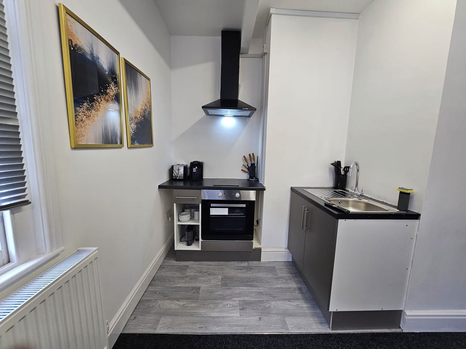 Deluxe Studio Suite | Private kitchen