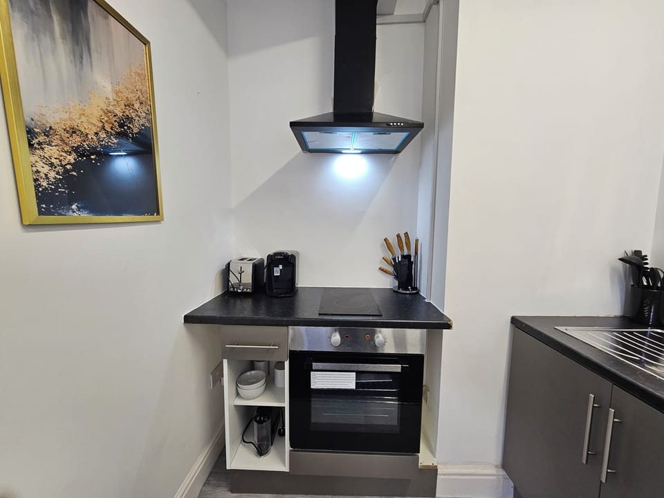 Deluxe Studio Suite | Private kitchen