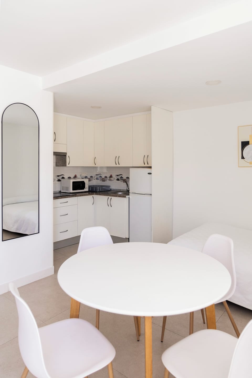 Family Room, Patio | Free WiFi