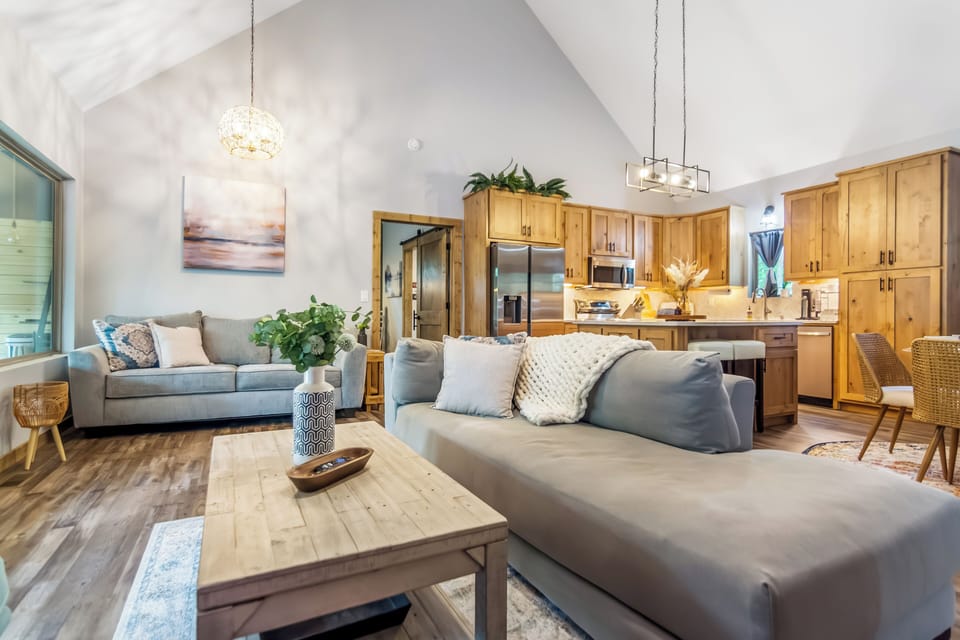 Pull out queen sofa bed for additional guests 