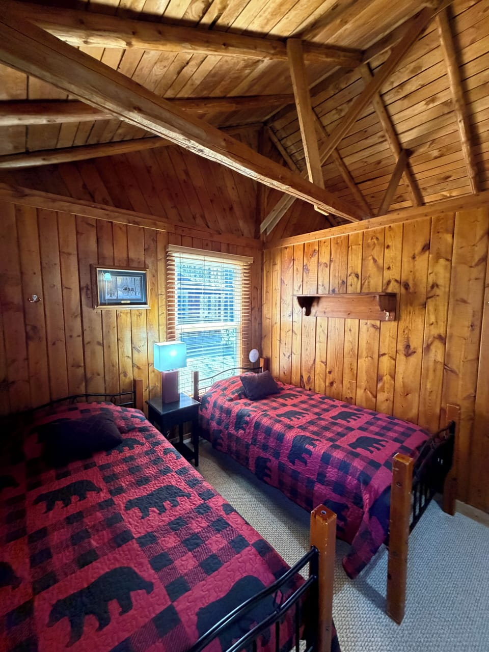 Note: The old-style cabin walls do not go all the way to the ceiling.
