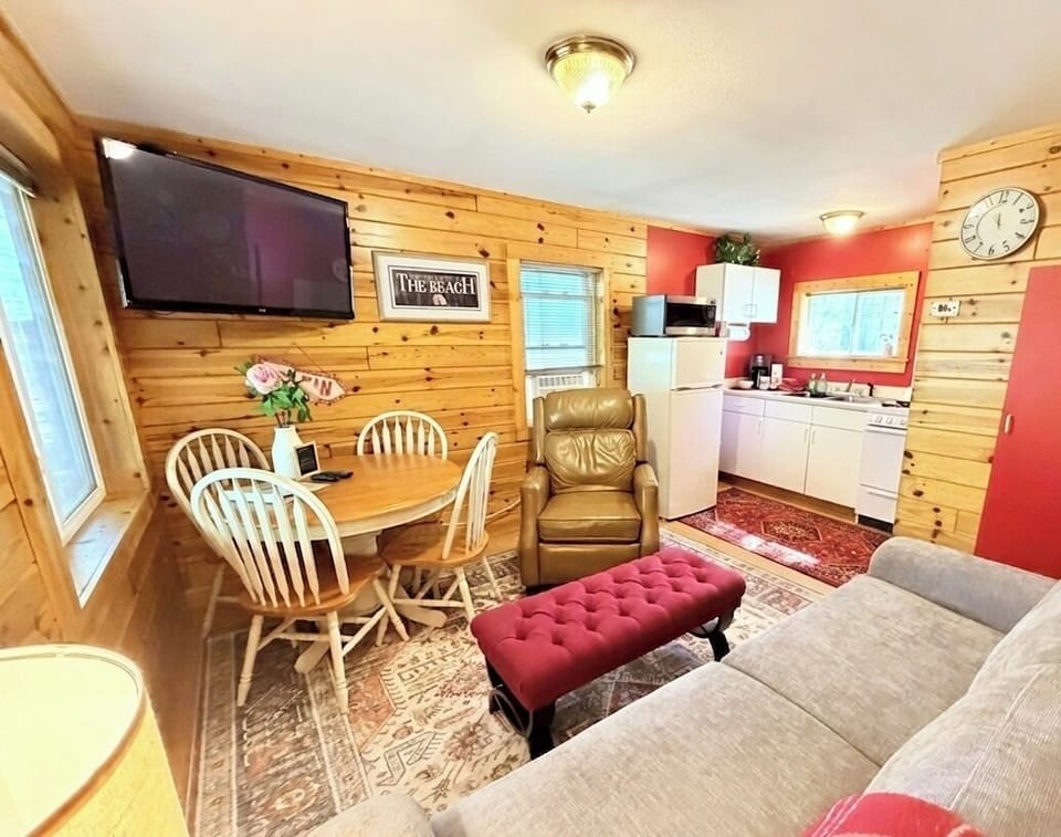 Cabin 2 Living Area