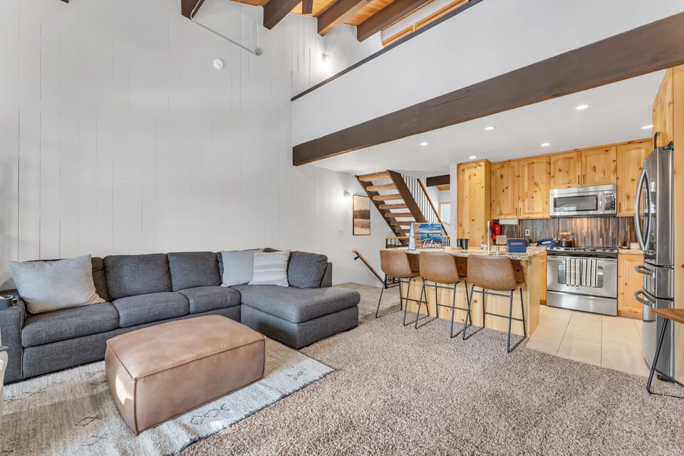 2nd Level - Living Room