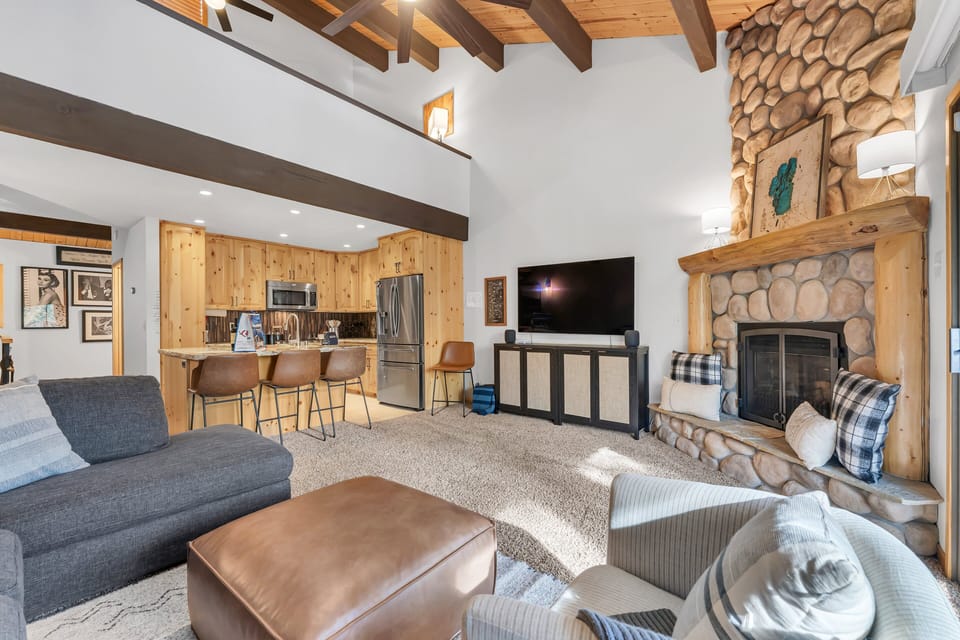 2nd Level - Living Room