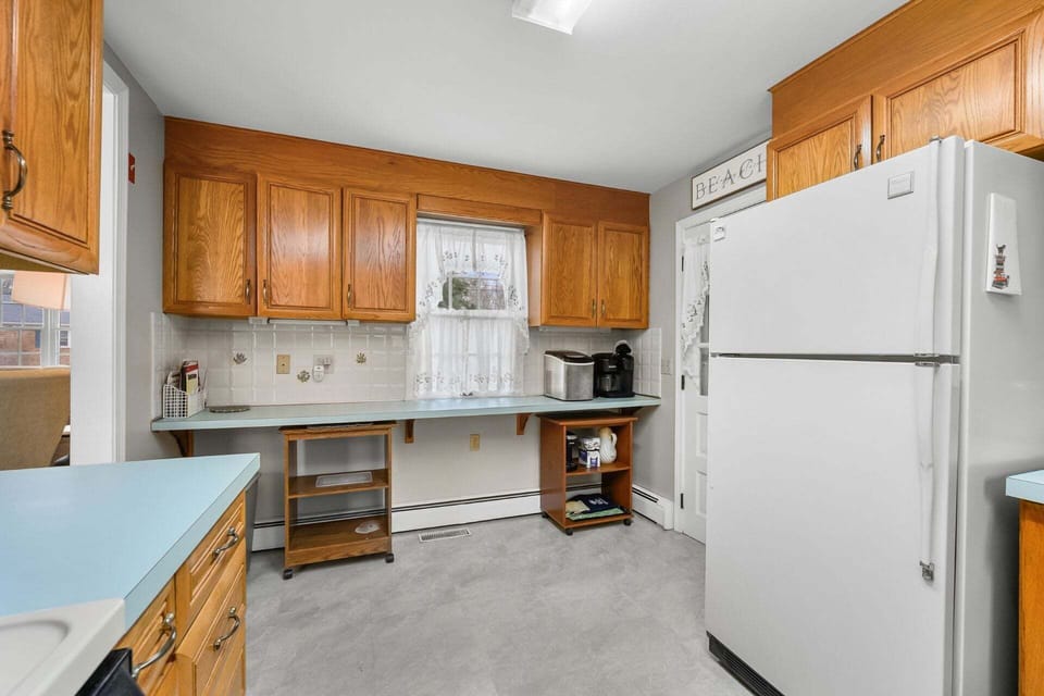 Spacious kitchen