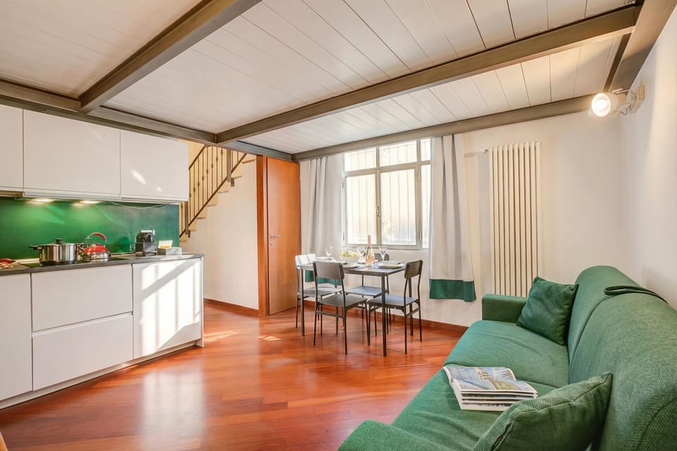 Honeymoon Apartment, 1 Bedroom, Microwave (Elegant Loft in CityLife – Wifi -) | Living area