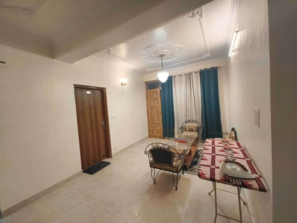 Double Room Single Use | Interior