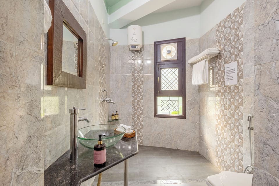 Luxury Villa | Bathroom