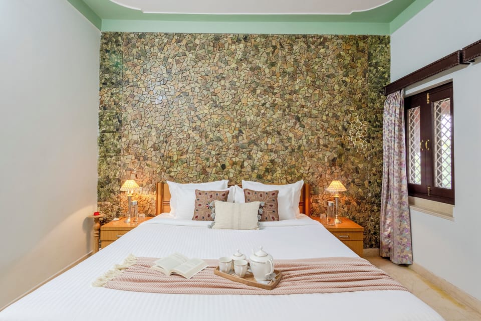 Luxury Villa | Iron/ironing board, free WiFi