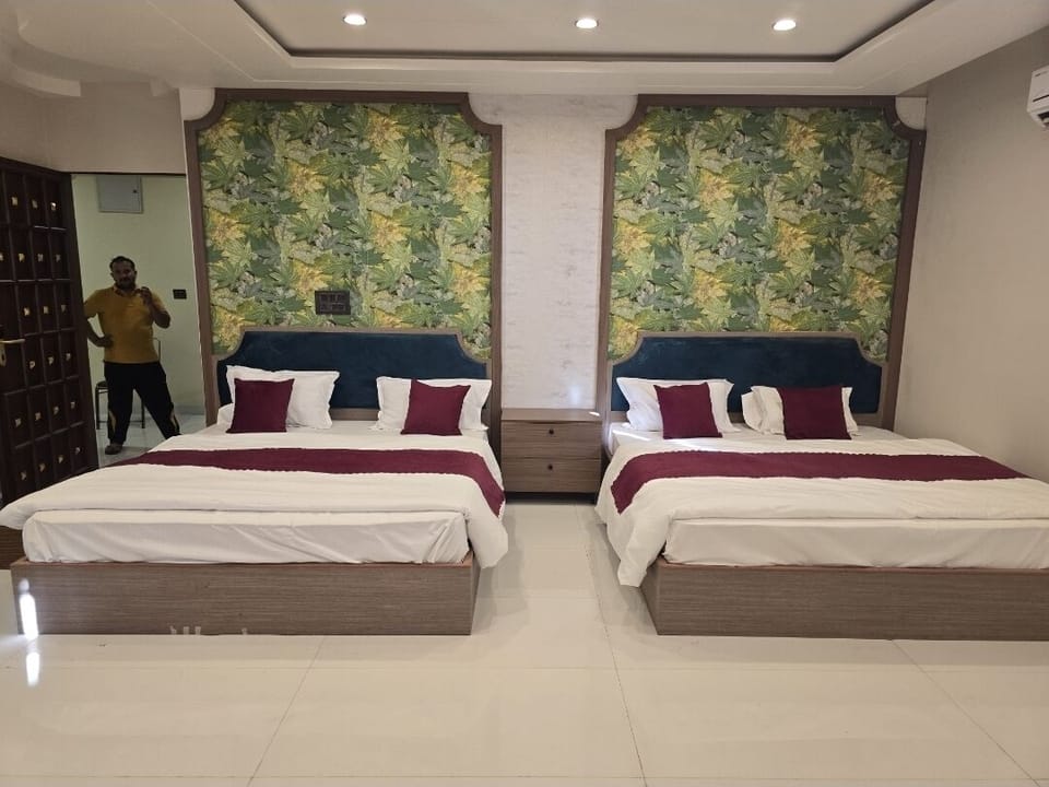 Comfort Room | Free WiFi