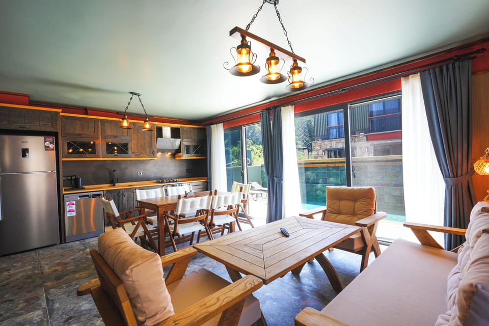 Villa, 3 Bedrooms, Garden View | Dining
