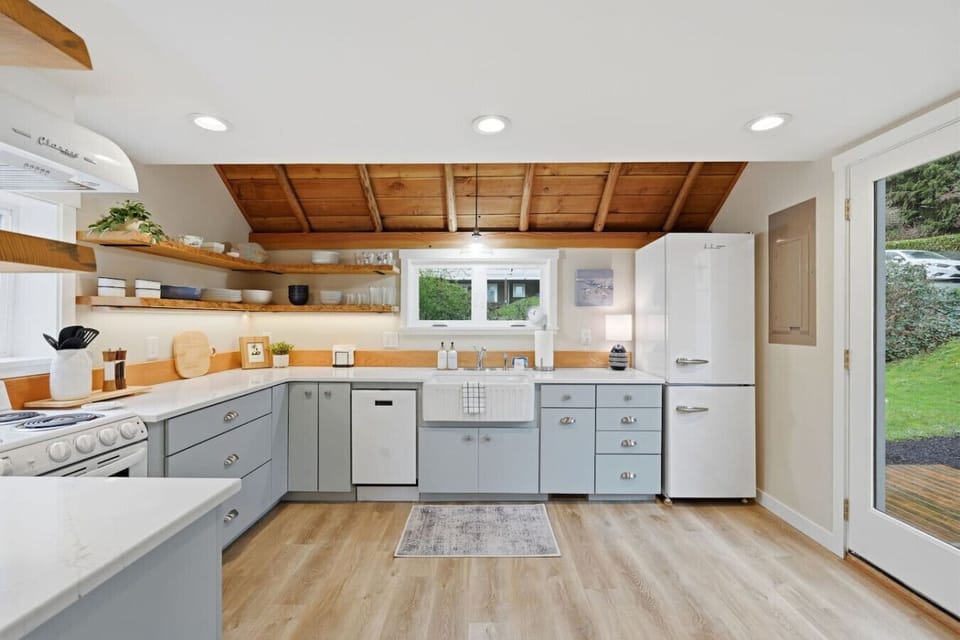 Bright, spacious, and airy!